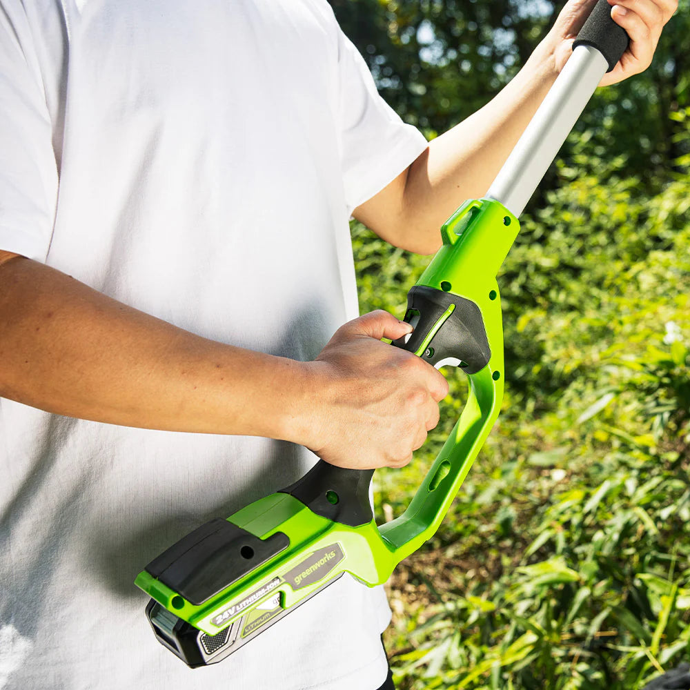 2-in-1 24V Hochentaster und Teleskop-Heckenschere